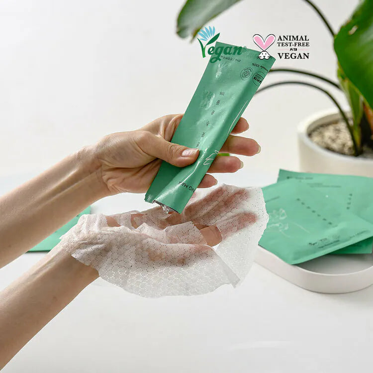 KIWIGLOW Vegan Jeju Lotus Flower  Moisture Brightening Mask